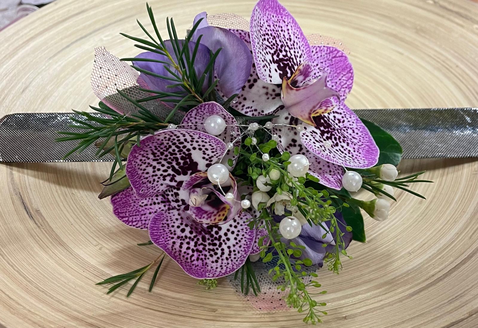 Fresh Flower Coursage