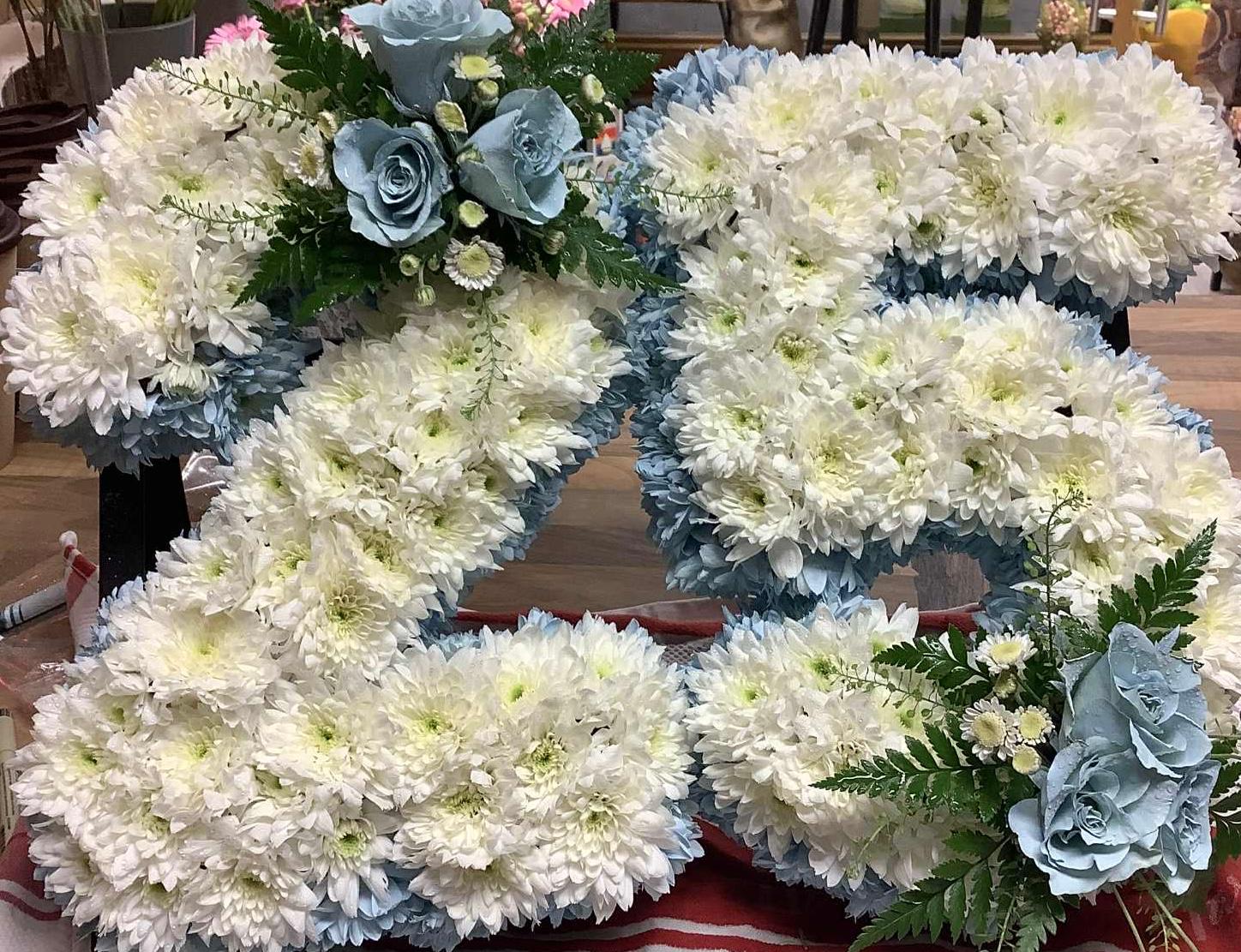 FRESH FLOWER NUMBER TRIBUTE