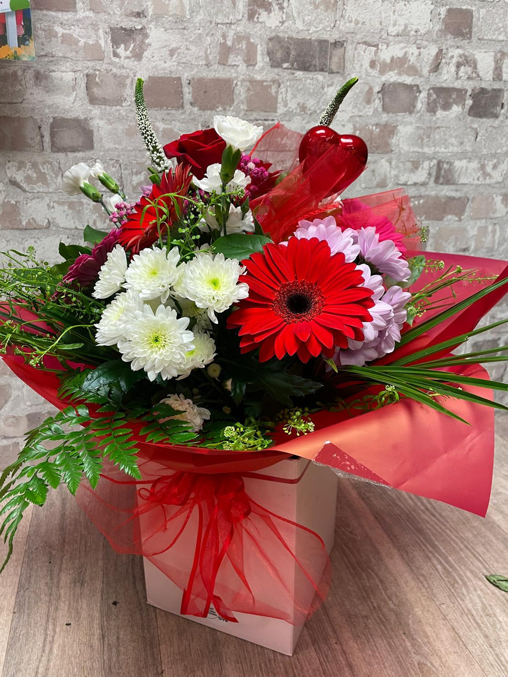 SWEET SERENADE - MIX BOUQUET