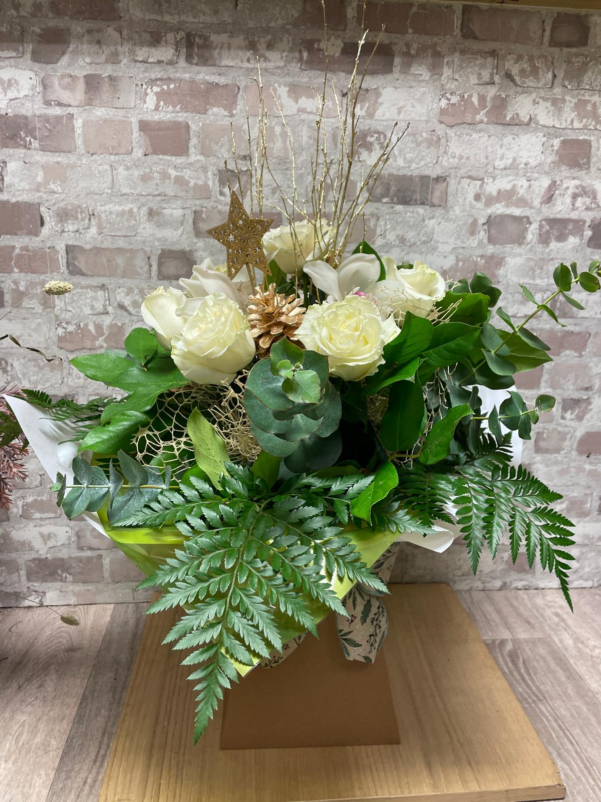 WINTER STARLIGHT HAND-TIED