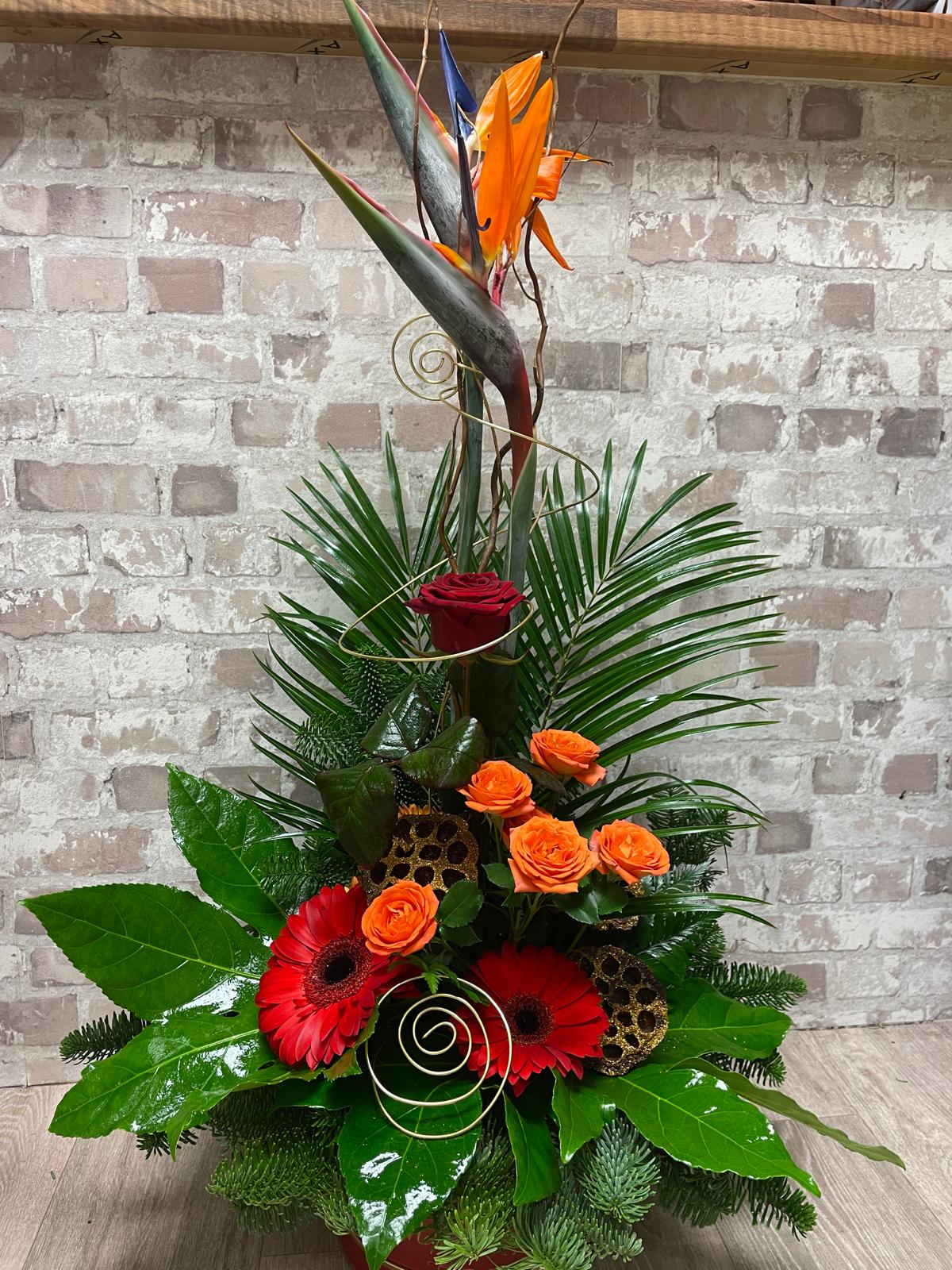 TROPICAL EMBER NEST Hat Box arrangement