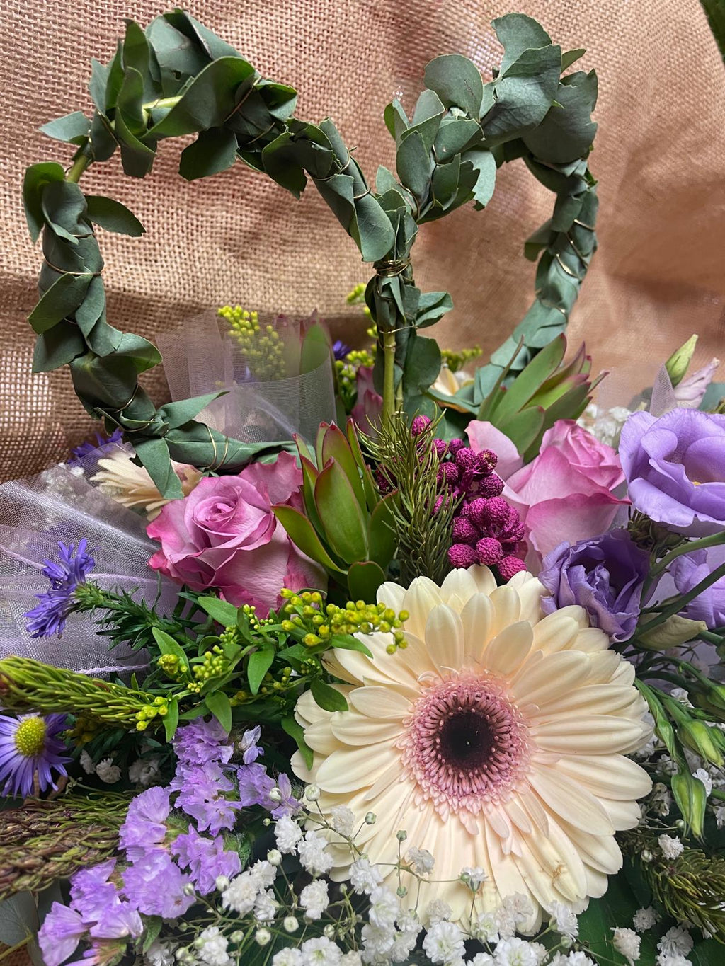 SWEETHEART GARDEN flower arrangement
