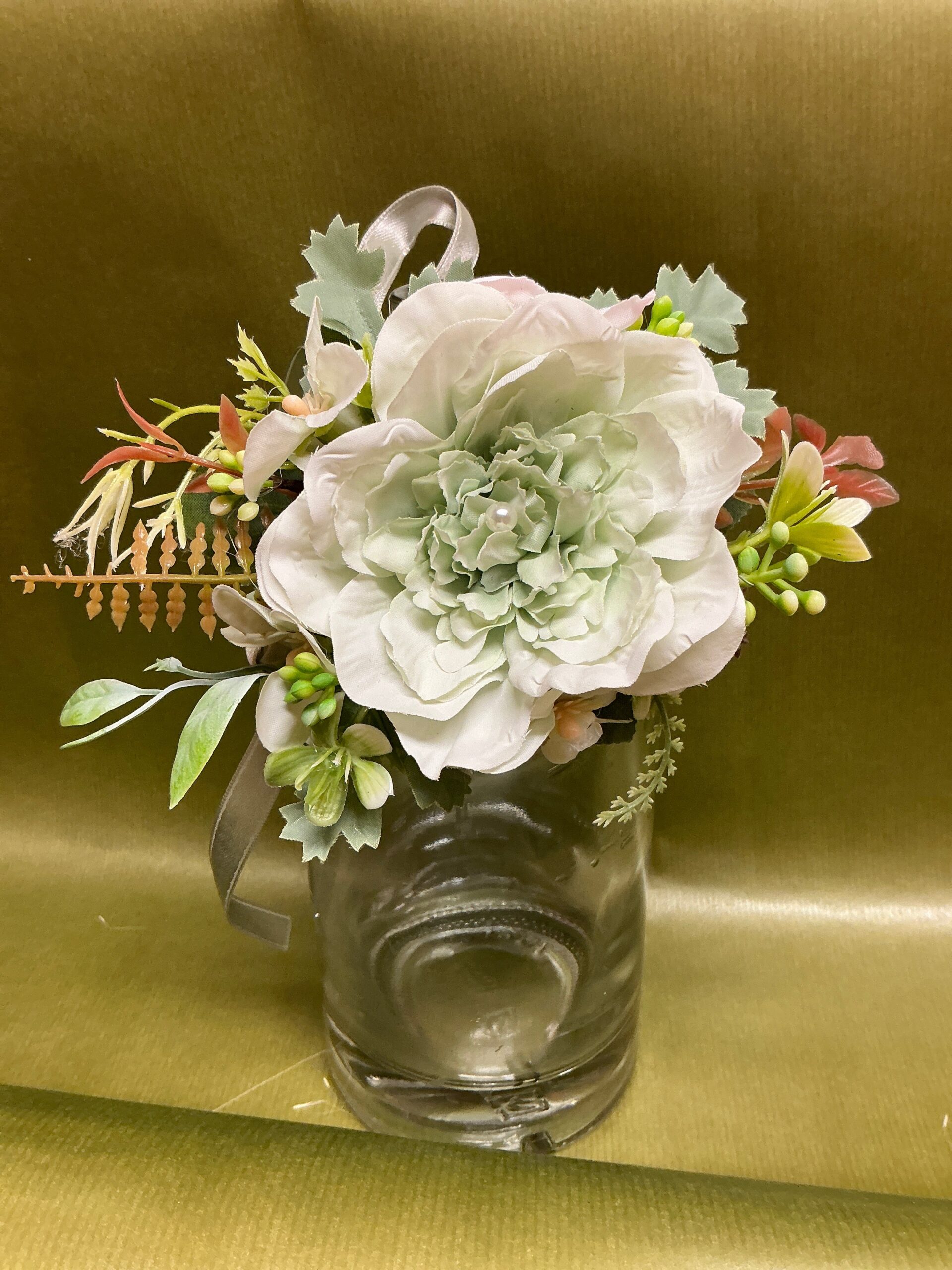 Great Victoria Blossoms arrangement 6