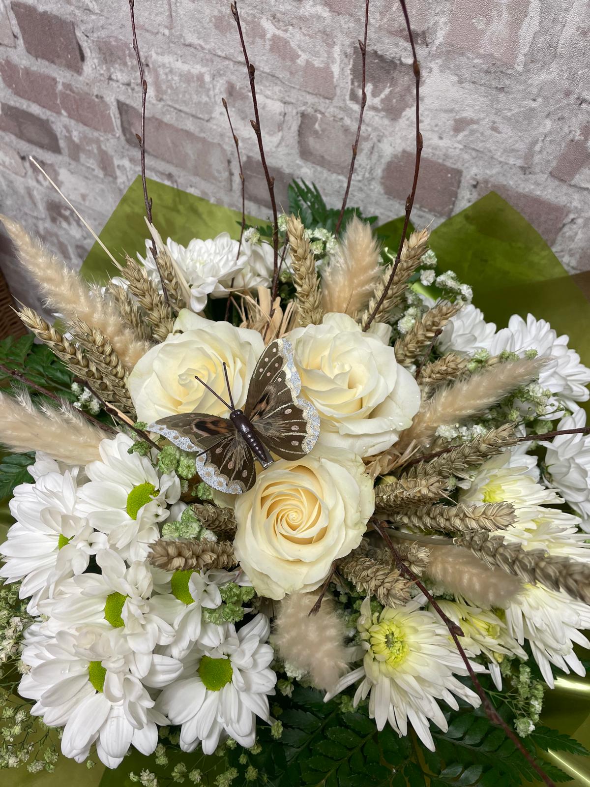 Great Victoria Blossoms arrangement 45