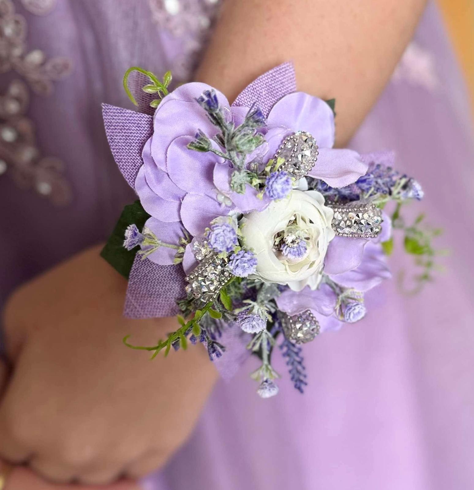 Silk Corsages, detail 13
